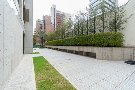 Apartamento à venda com 212m², 4 quartos e 3 vagas Apartamento à venda com 212m², 4 quartos e 3 vagasÁrea comum