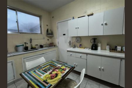 Apartamento à venda com 159m², 3 quartos e 1 vaga