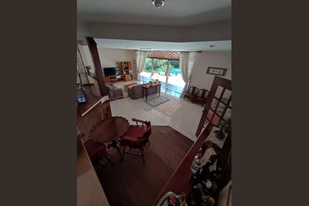 Casa à venda com 5 quartos, 450m² em Barra da Tijuca, Rio de Janeiro