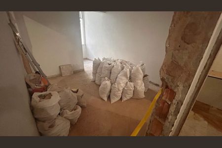 Apartamento à venda com 2 quartos, 70m² em Copacabana, Rio de Janeiro