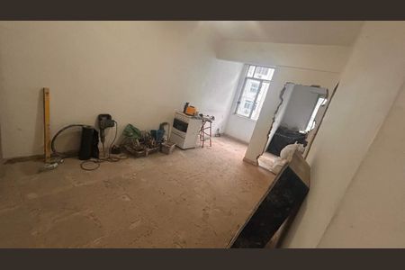 Apartamento à venda com 2 quartos, 70m² em Copacabana, Rio de Janeiro