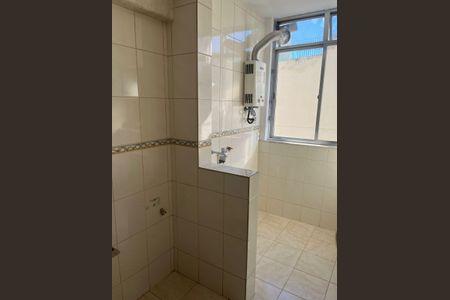 Apartamento à venda com 60m², 2 quartos e 1 vagaÁrea de serviço