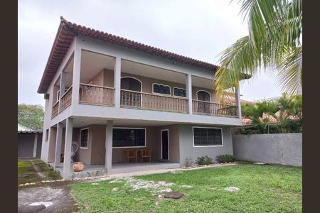 Casa à venda com 442m², 4 quartos e 2 vagas