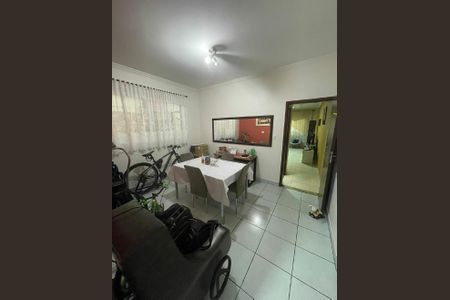 Casa à venda com 3 quartos, 280m² em Vila Scarpelli, Santo André