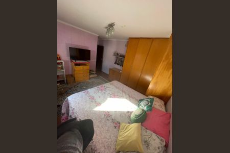 Casa à venda com 3 quartos, 280m² em Vila Scarpelli, Santo André