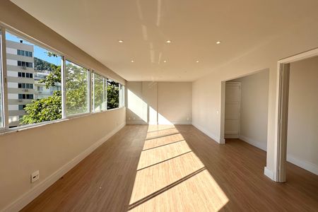 Apartamento à venda com 148m², 4 quartos e 2 vagasSala