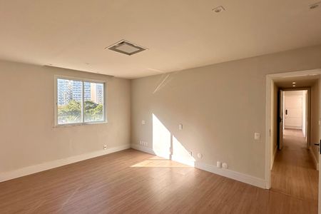 Apartamento à venda com 148m², 4 quartos e 2 vagasSuíte