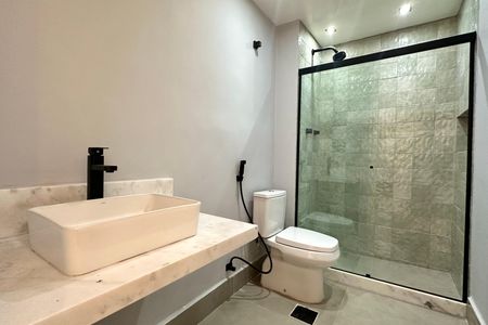 Apartamento à venda com 148m², 4 quartos e 2 vagasBanheiro Social