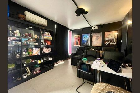 Apartamento à venda com 3 quartos, 136m² em Copacabana, Rio de Janeiro