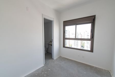 Apartamento à venda com 142m², 3 quartos e 2 vagasSuíte 2