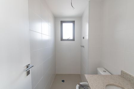 Apartamento à venda com 142m², 3 quartos e 2 vagasBanheiro da suíte 2