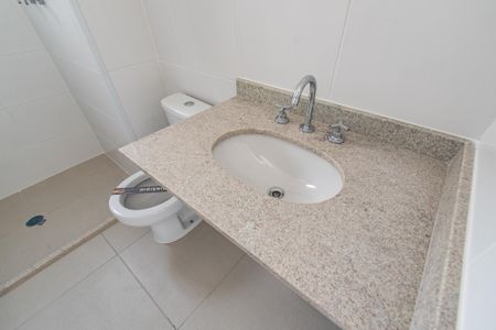 Apartamento à venda com 142m², 3 quartos e 2 vagasBanheiro da suíte 2