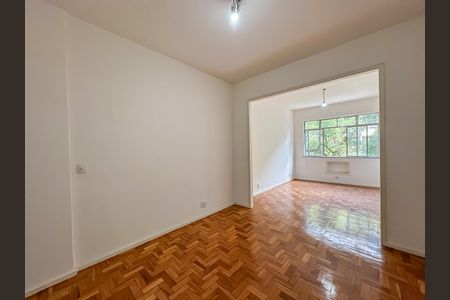 Sala/Quarto de apartamento à venda com 1 quarto, 36m² em Centro, Rio de Janeiro