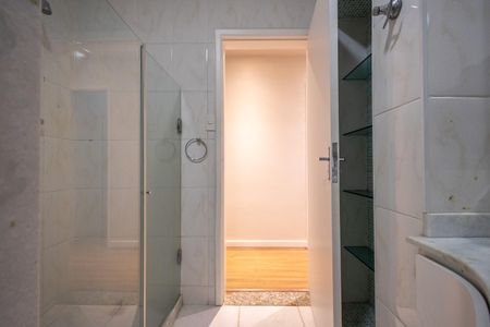 Apartamento à venda com 126m², 3 quartos e 1 vagaBanheiro Social