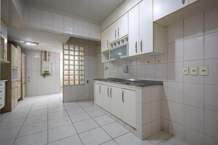 Apartamento à venda com 126m², 3 quartos e 1 vagaCozinha