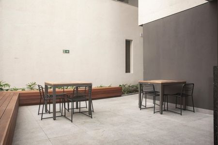 Studio à venda com 25m², 1 quarto e sem vagaÁrea comum - Churrasqueira