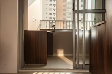 Varanda de kitnet/studio à venda com 1 quarto, 24m² em Vila da Saúde, São Paulo