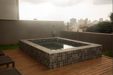 Studio à venda com 24m², 1 quarto e sem vagaÁrea comum - Piscina
