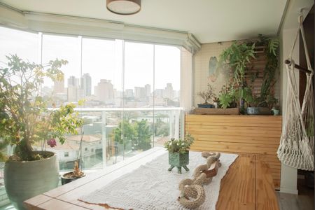 Apartamento à venda com 113m², 2 quartos e 3 vagasSala