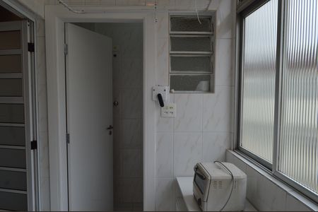 Apartamento para alugar com 79m², 3 quartos e 1 vagaÁrea de Serviço