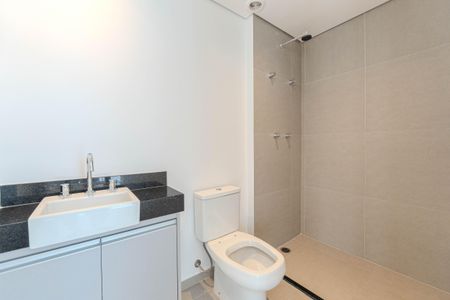 Studio à venda com 52m², 1 quarto e sem vaga Studio à venda com 52m², 1 quarto e sem vagaBanheiro