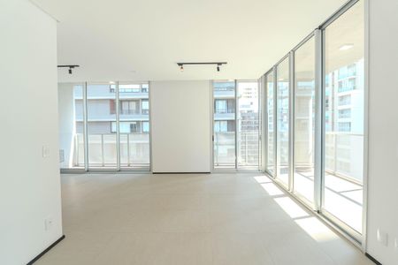 Studio à venda com 52m², 1 quarto e sem vaga Studio à venda com 52m², 1 quarto e sem vagaStudio