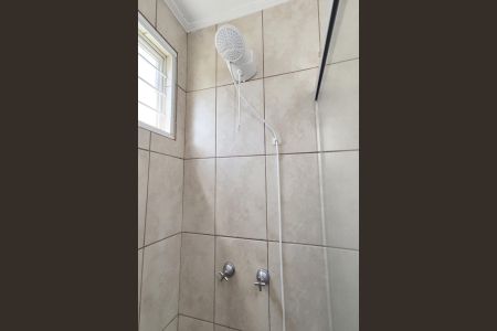 Apartamento para alugar com 60m², 2 quartos e sem vagaBanheiro