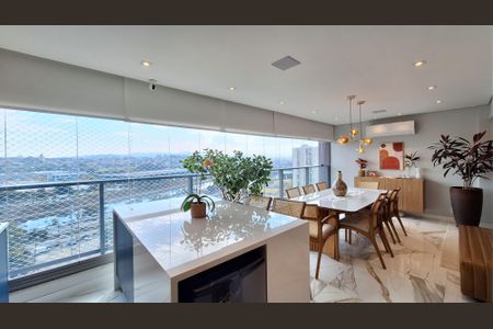 Apartamento à venda com 150m², 3 quartos e 2 vagasVaranda