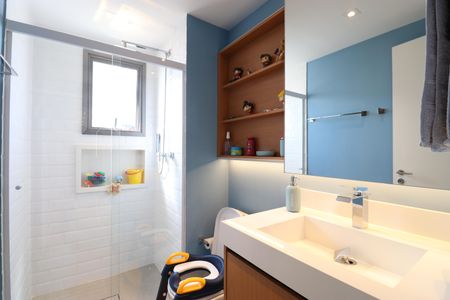 Apartamento à venda com 150m², 3 quartos e 2 vagasBanheiro da Suíte 1