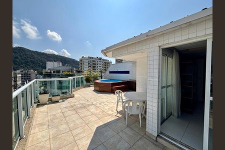 Apartamento para alugar com 130m², 3 quartos e 2 vagas Apartamento para alugar com 130m², 3 quartos e 2 vagasCobertura