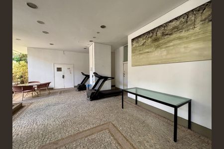 Apartamento para alugar com 130m², 3 quartos e 2 vagas Apartamento para alugar com 130m², 3 quartos e 2 vagasÁrea comum - academia 1