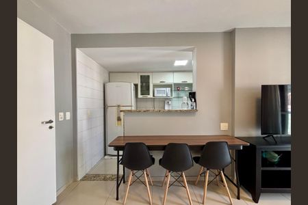 Apartamento para alugar com 130m², 3 quartos e 2 vagas Apartamento para alugar com 130m², 3 quartos e 2 vagasCozinha