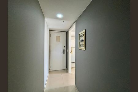 Apartamento para alugar com 130m², 3 quartos e 2 vagas Apartamento para alugar com 130m², 3 quartos e 2 vagasSala - hall de entrada