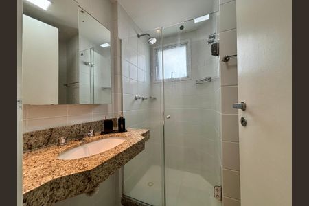 Apartamento para alugar com 130m², 3 quartos e 2 vagas Apartamento para alugar com 130m², 3 quartos e 2 vagasBanheiro da Suíte 2