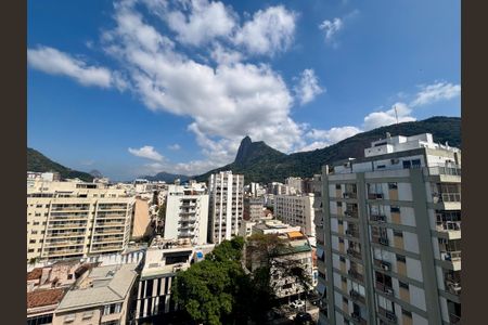 Apartamento para alugar com 130m², 3 quartos e 2 vagas Apartamento para alugar com 130m², 3 quartos e 2 vagasSuíte 2 - varanda com vista para o Cristo Redentor
