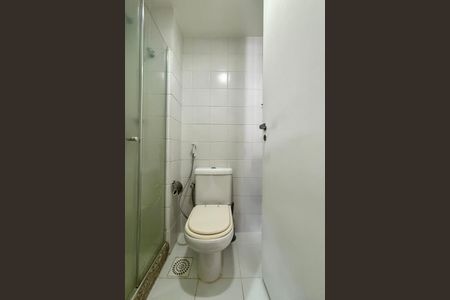 Apartamento para alugar com 130m², 3 quartos e 2 vagas Apartamento para alugar com 130m², 3 quartos e 2 vagasBanheiro da Suíte 1