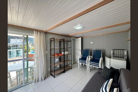 Apartamento para alugar com 130m², 3 quartos e 2 vagas Apartamento para alugar com 130m², 3 quartos e 2 vagasCobertura - Suíte