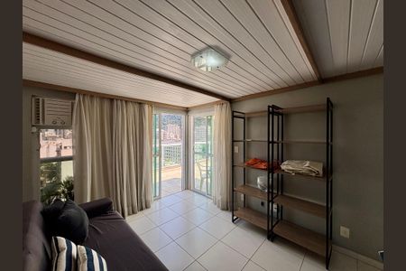 Apartamento para alugar com 130m², 3 quartos e 2 vagas Apartamento para alugar com 130m², 3 quartos e 2 vagasCobertura - Suíte