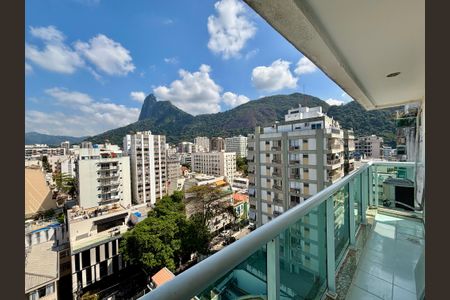 Apartamento para alugar com 130m², 3 quartos e 2 vagas Apartamento para alugar com 130m², 3 quartos e 2 vagasVaranda da sala