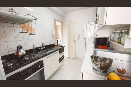Apartamento à venda com 50m², 2 quartos e 1 vaga Apartamento à venda com 50m², 2 quartos e 1 vagaCozinha