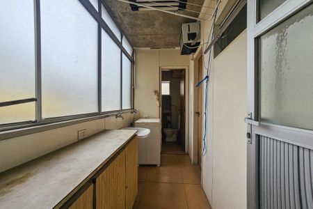 Apartamento para alugar com 89m², 3 quartos e 1 vagaÁrea de serviço