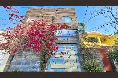 Casa para alugar com 50m², 2 quartos e sem vagaFachada