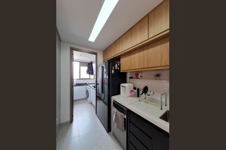 Apartamento à venda com 108m², 3 quartos e 2 vagasCozinha