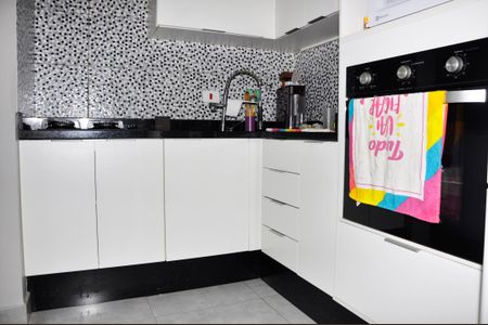 Apartamento à venda com 90m², 2 quartos e sem vagaCozinha