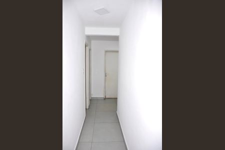 Apartamento à venda com 90m², 2 quartos e sem vaga Corredor Quartos