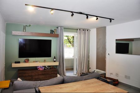 Apartamento à venda com 90m², 2 quartos e sem vaga Sala