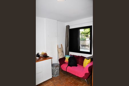 Apartamento à venda com 90m², 2 quartos e sem vagaQuarto 02