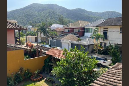 Casa de condomínio à venda com 400m², 3 quartos e 3 vagas