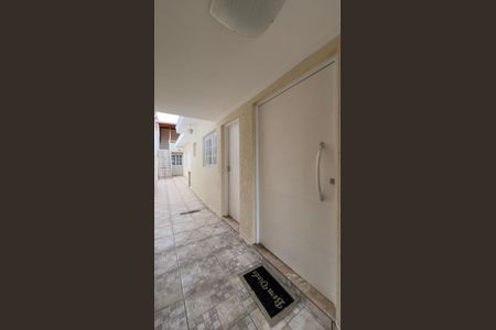 Casa à venda com 125m², 2 quartos e 1 vaga Casa à venda com 125m², 2 quartos e 1 vagaÁrea externa