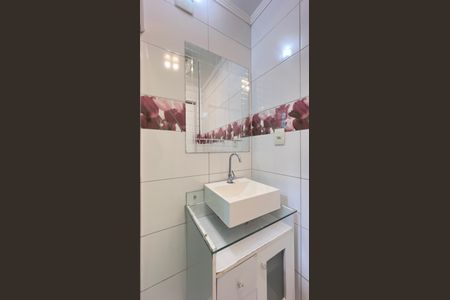 Casa à venda com 125m², 2 quartos e 1 vaga Casa à venda com 125m², 2 quartos e 1 vagaBanheiro da Suíte